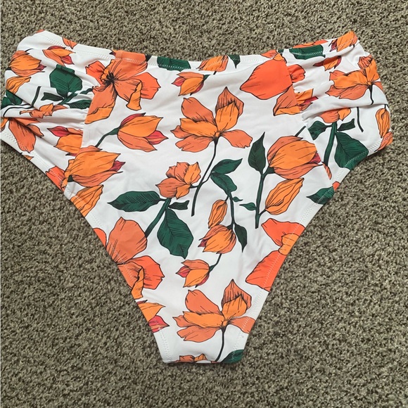 Cupshe high wasted bikini bottom size 1x - Picture 3 of 3